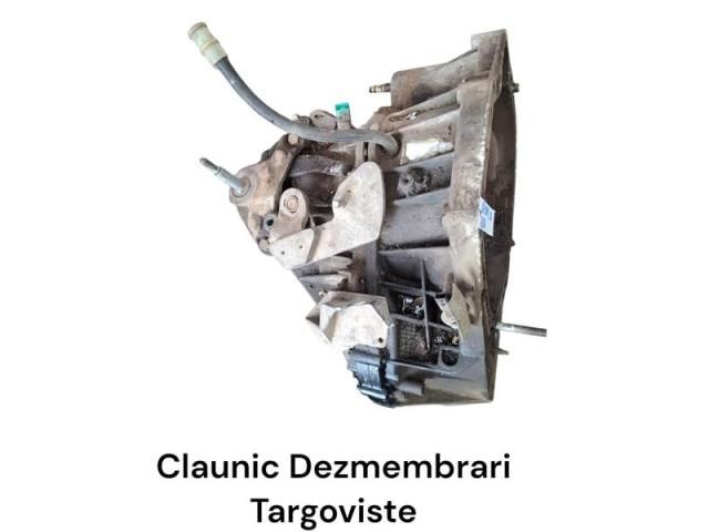 bontott DACIA LODGY Váltó (Mechanikus)