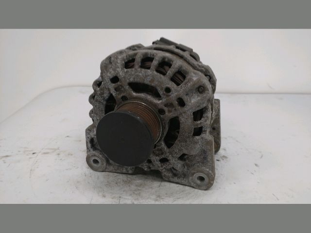 bontott DACIA LODGY Generátor