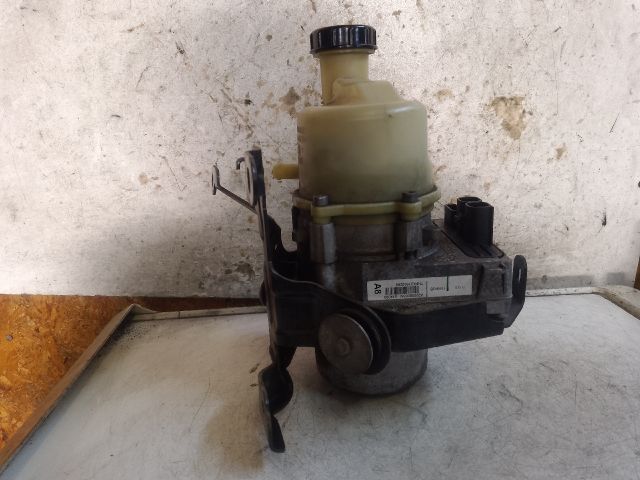 bontott DACIA LODGY Kormányszervó Motor (Hidraulikus)