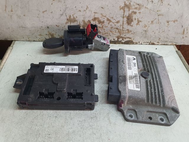 bontott DACIA LODGY Immobilizer Elektronika