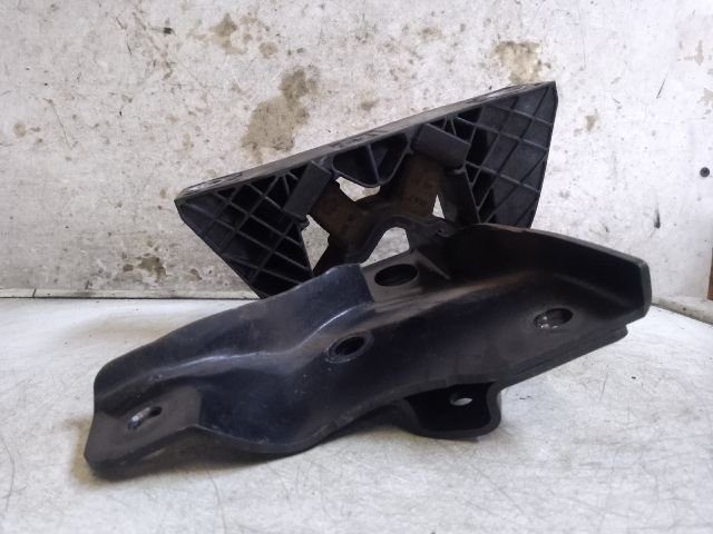 bontott DACIA LODGY Motor Tartó Bak (Fém)