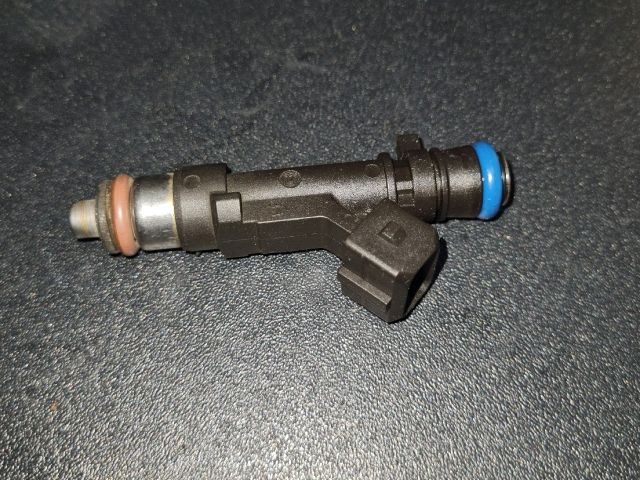 bontott DACIA LODGY Porlasztó (1 db)