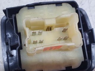 bontott DACIA LODGY Bal első Ablakemelő Kapcsoló