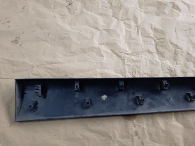 bontott DACIA LODGY Bal első Ajtó Díszléc