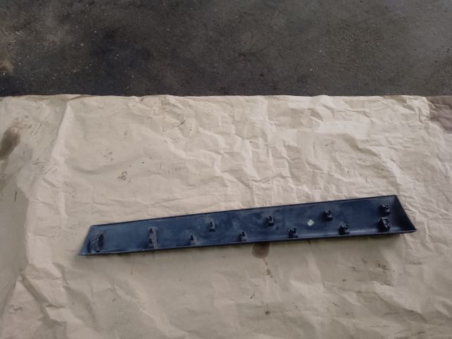 bontott DACIA LODGY Bal első Ajtó Díszléc