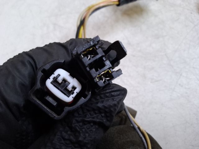 bontott DACIA LODGY Bal első Ajtó Kábelköteg