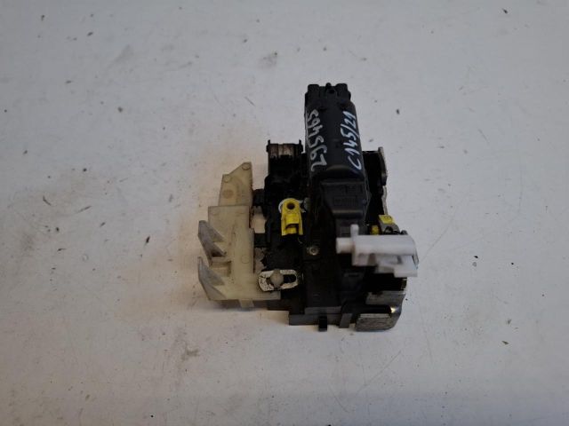 bontott DACIA LODGY Bal első Ajtózár