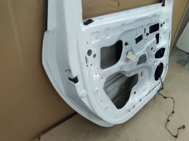 bontott DACIA LODGY Bal hátsó Ajtó (Üres lemez)