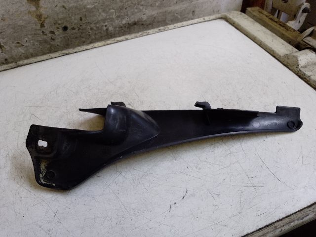 bontott DACIA LODGY Bal Levélrács Záróvég