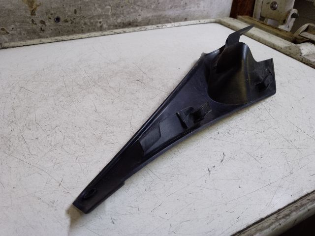 bontott DACIA LODGY Bal Levélrács Záróvég