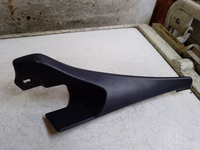 bontott DACIA LODGY Bal Levélrács Záróvég