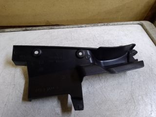 bontott DACIA LODGY Bal Sárvédő Csavar Burkolat