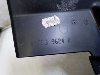 bontott DACIA LODGY Bal Sárvédő Csavar Burkolat