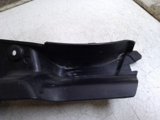 bontott DACIA LODGY Bal Sárvédő Csavar Burkolat