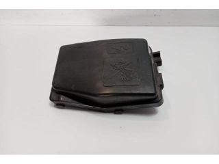 bontott DACIA LODGY Biztosítéktábla Fedél