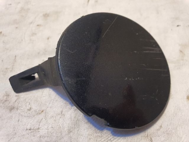 bontott DACIA LODGY Első Vonószem Burkolat