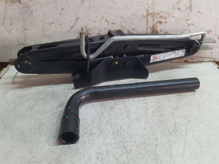 bontott DACIA LODGY Emelő