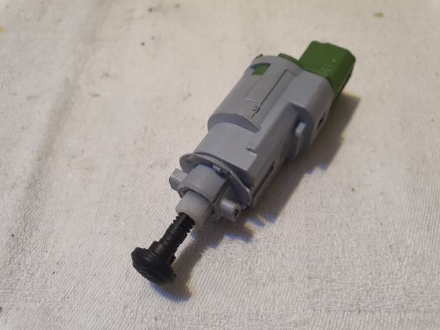 bontott DACIA LODGY Fék Pedál Kapcsoló