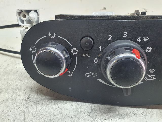 bontott DACIA LODGY Fűtéskapcsoló (manuális klímás)