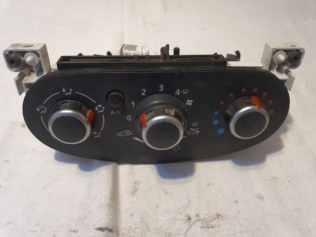 bontott DACIA LODGY Fűtéskapcsoló (manuális klímás)