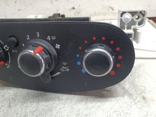 bontott DACIA LODGY Fűtéskapcsoló (manuális klímás)