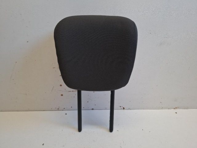 bontott DACIA LODGY Hátsó középső Fejtámla