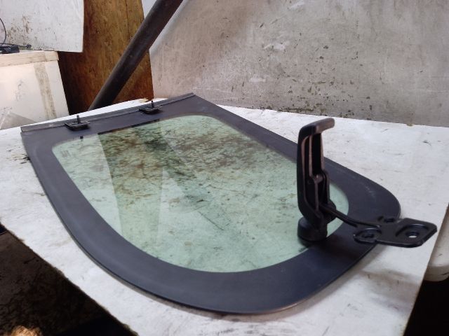 bontott DACIA LODGY Jobb C Oszlop Oldalablak Üveg