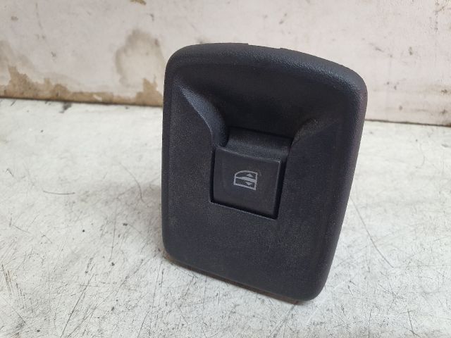 bontott DACIA LODGY Jobb első Ablakemelő Kapcsoló