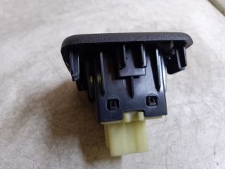 bontott DACIA LODGY Jobb első Ablakemelő Kapcsoló