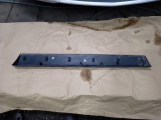 bontott DACIA LODGY Jobb első Ajtó Díszléc