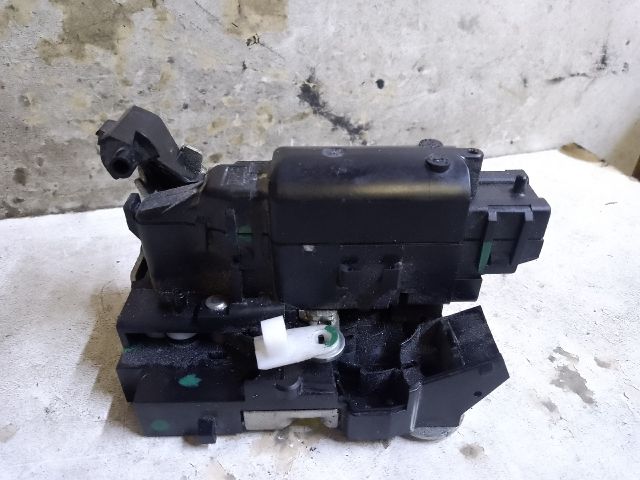 bontott DACIA LODGY Jobb első Ajtózár