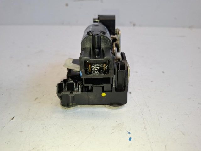 bontott DACIA LODGY Jobb első Ajtózár