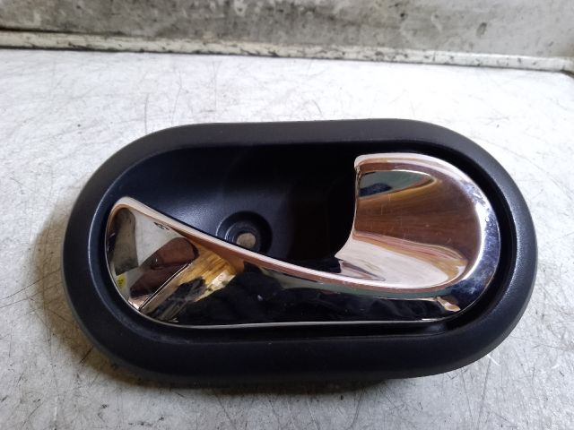 bontott DACIA LODGY Jobb első Belső Kilincs