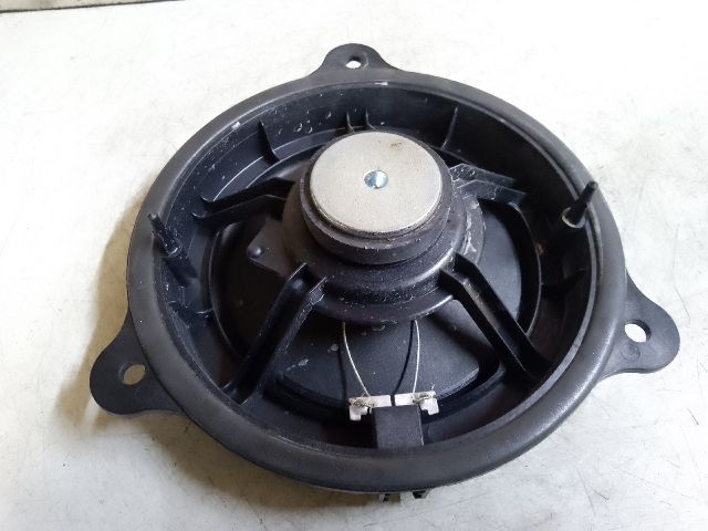 bontott DACIA LODGY Jobb első Hangszóró