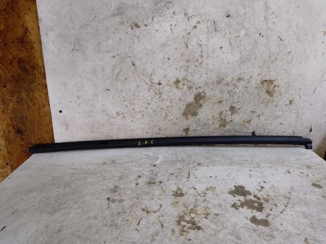 bontott DACIA LODGY Jobb első Vízlehúzó Gumicsík