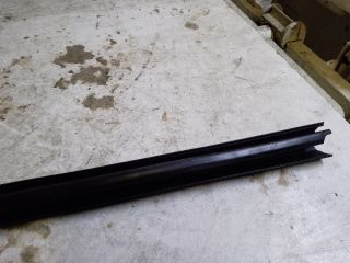 bontott DACIA LODGY Jobb első Vízlehúzó Gumicsík