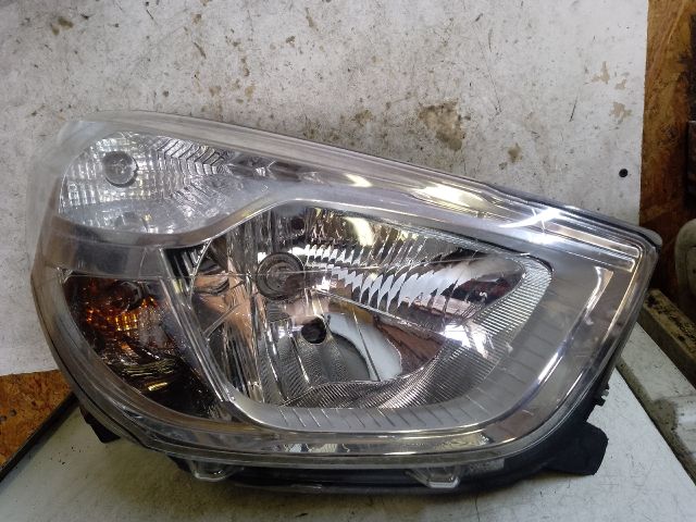 bontott DACIA LODGY Jobb Fényszóró