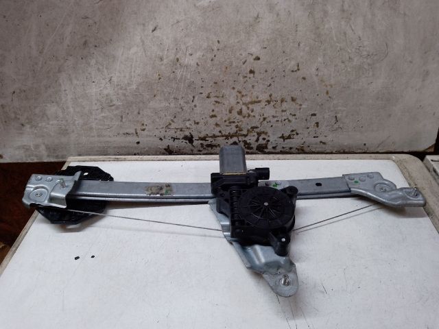 bontott DACIA LODGY Jobb hátsó Ablakemelő Szerkezet (Elektromos)