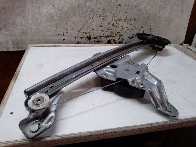 bontott DACIA LODGY Jobb hátsó Ablakemelő Szerkezet (Elektromos)