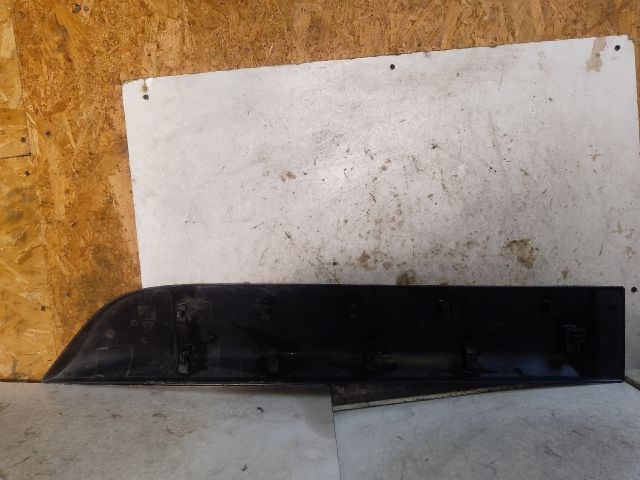 bontott DACIA LODGY Jobb hátsó Ajtó Díszléc