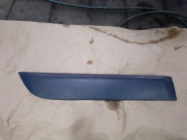 bontott DACIA LODGY Jobb hátsó Ajtó Díszléc