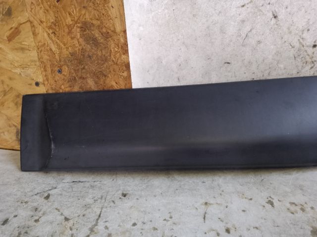 bontott DACIA LODGY Jobb hátsó Ajtó Díszléc