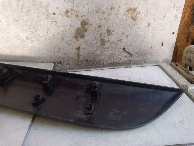 bontott DACIA LODGY Jobb hátsó Ajtó Díszléc