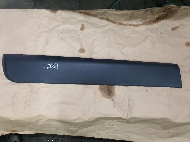 bontott DACIA LODGY Jobb hátsó Ajtó Díszléc