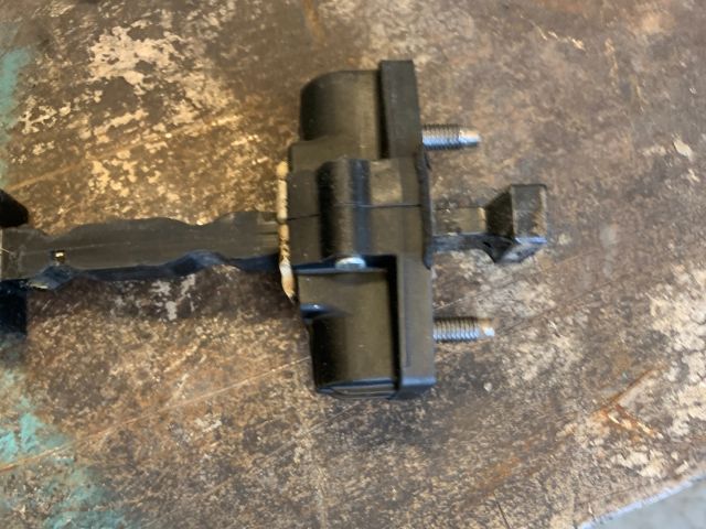 bontott DACIA LODGY Jobb hátsó Ajtóhatároló