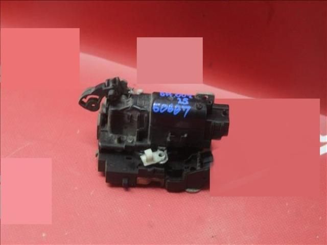 bontott DACIA LODGY Jobb hátsó Ajtózár