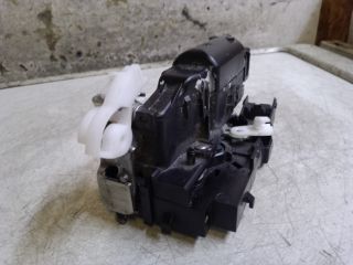 bontott DACIA LODGY Jobb hátsó Ajtózár