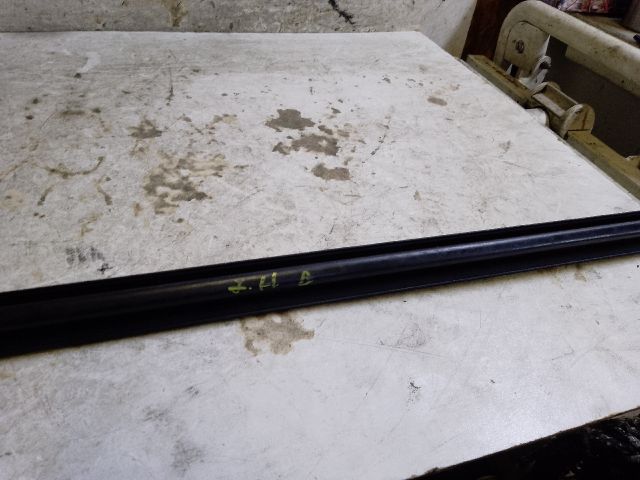 bontott DACIA LODGY Jobb hátsó Vízlehúzó Gumicsík