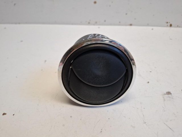 bontott DACIA LODGY Jobb Szellőző