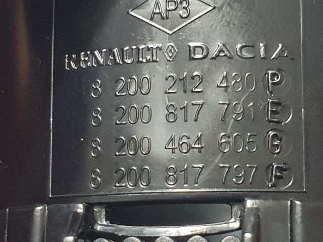 bontott DACIA LODGY Középső Szellőző